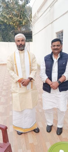 संजय झा -राज्यसभा सांसद, जनता दल यूनाइटेड के राष्ट्रीय कार्यकारी अध्यक्ष, राज्यसभा में जेडीयू संसदीय दल के नेता और परिवहन, पर्यटन और संस्कृति संबंधी संसदीय समिति के अध्यक्ष